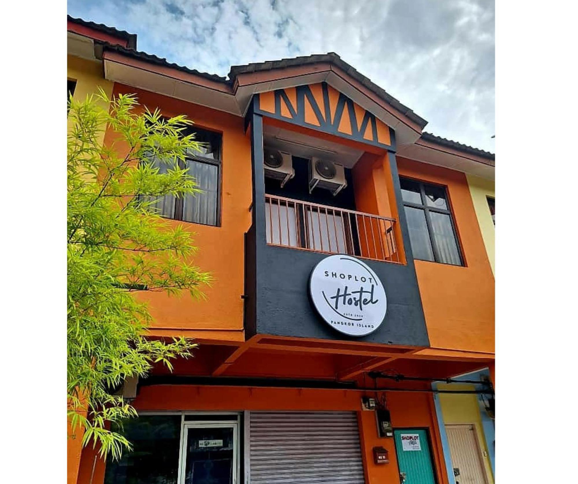 Shoplot Hostel Pangkor Kampong Pasir Bogak Kültér fotó