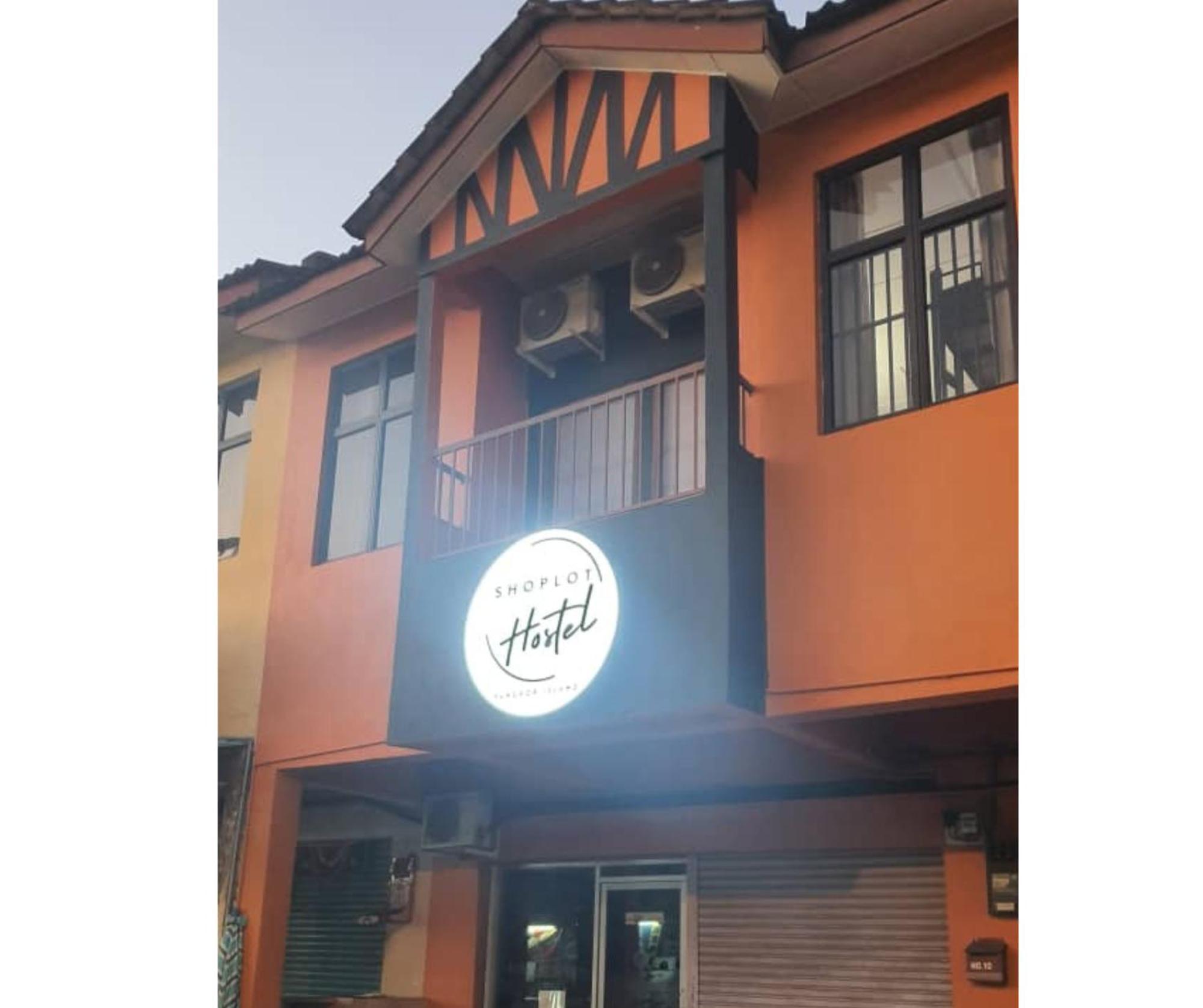 Shoplot Hostel Pangkor Kampong Pasir Bogak Kültér fotó