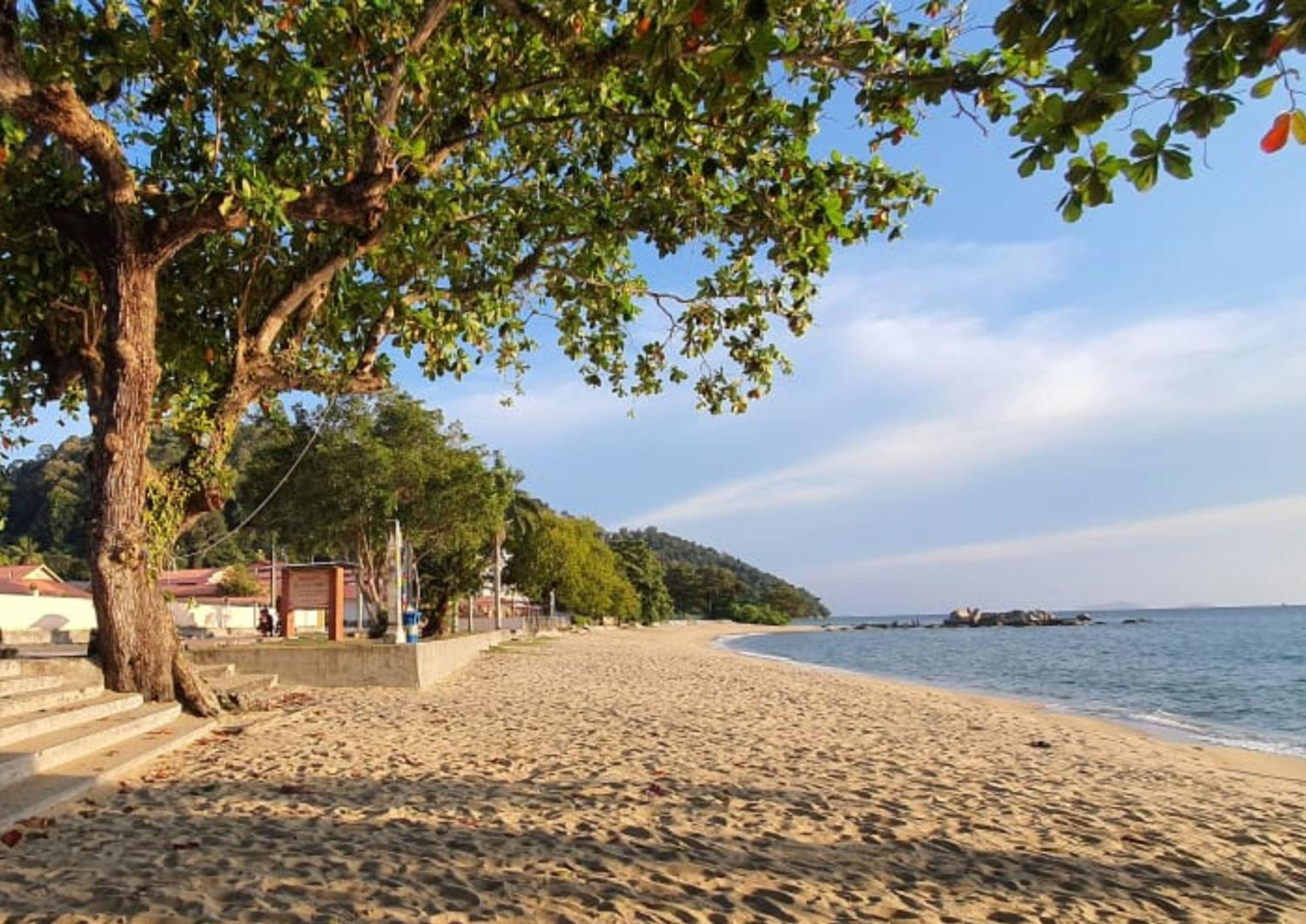 Shoplot Hostel Pangkor Kampong Pasir Bogak Kültér fotó